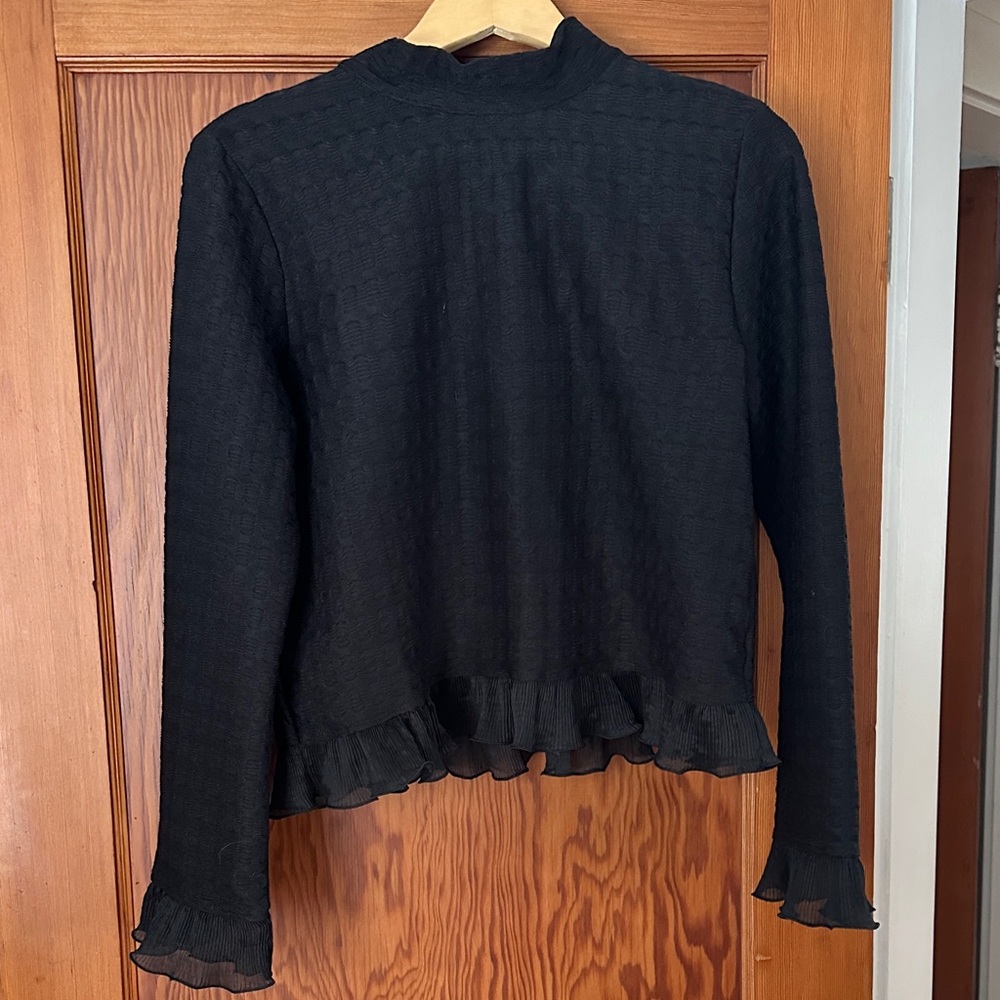 Elegant Black Ruffle Hem Women's Top